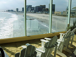 256px-the_beach_at_the_pier_shops_at_caesars_-_chair_view